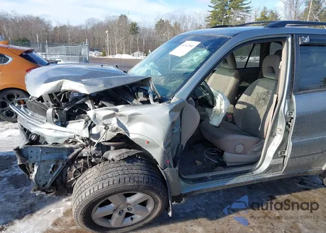 2004 Toyota Rav4 from USA, damaged, VIN JTEHD20V240001182